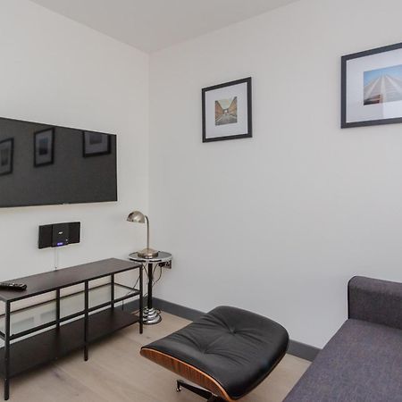 Stylish 1 Bedroom Apartment In Holborn In A Great Location Londra Exterior foto