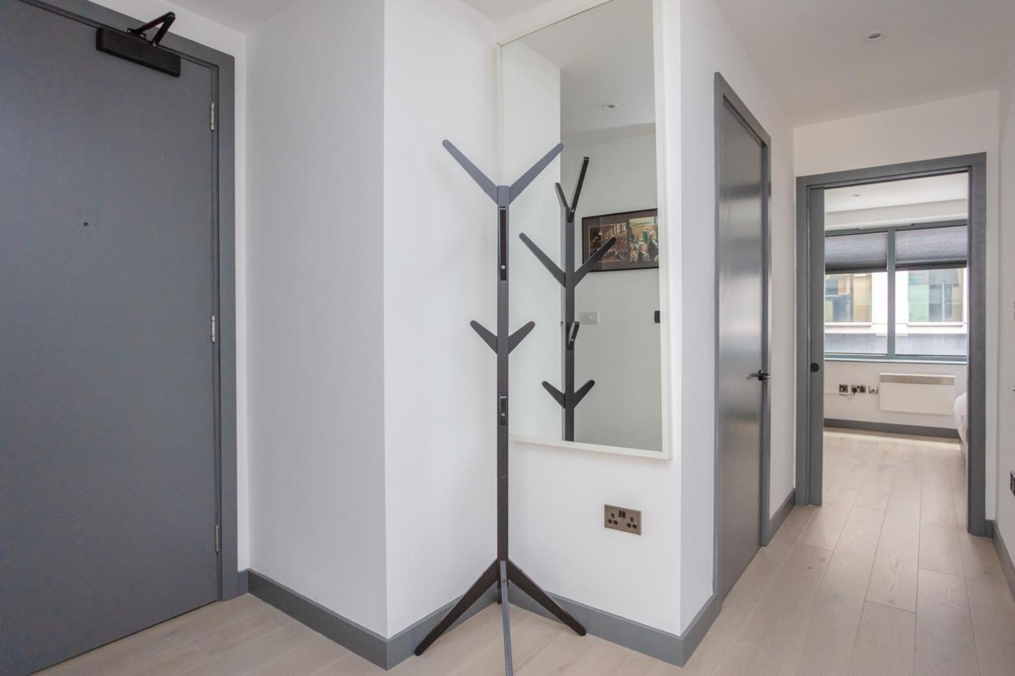 Stylish 1 Bedroom Apartment In Holborn In A Great Location Londra Exterior foto