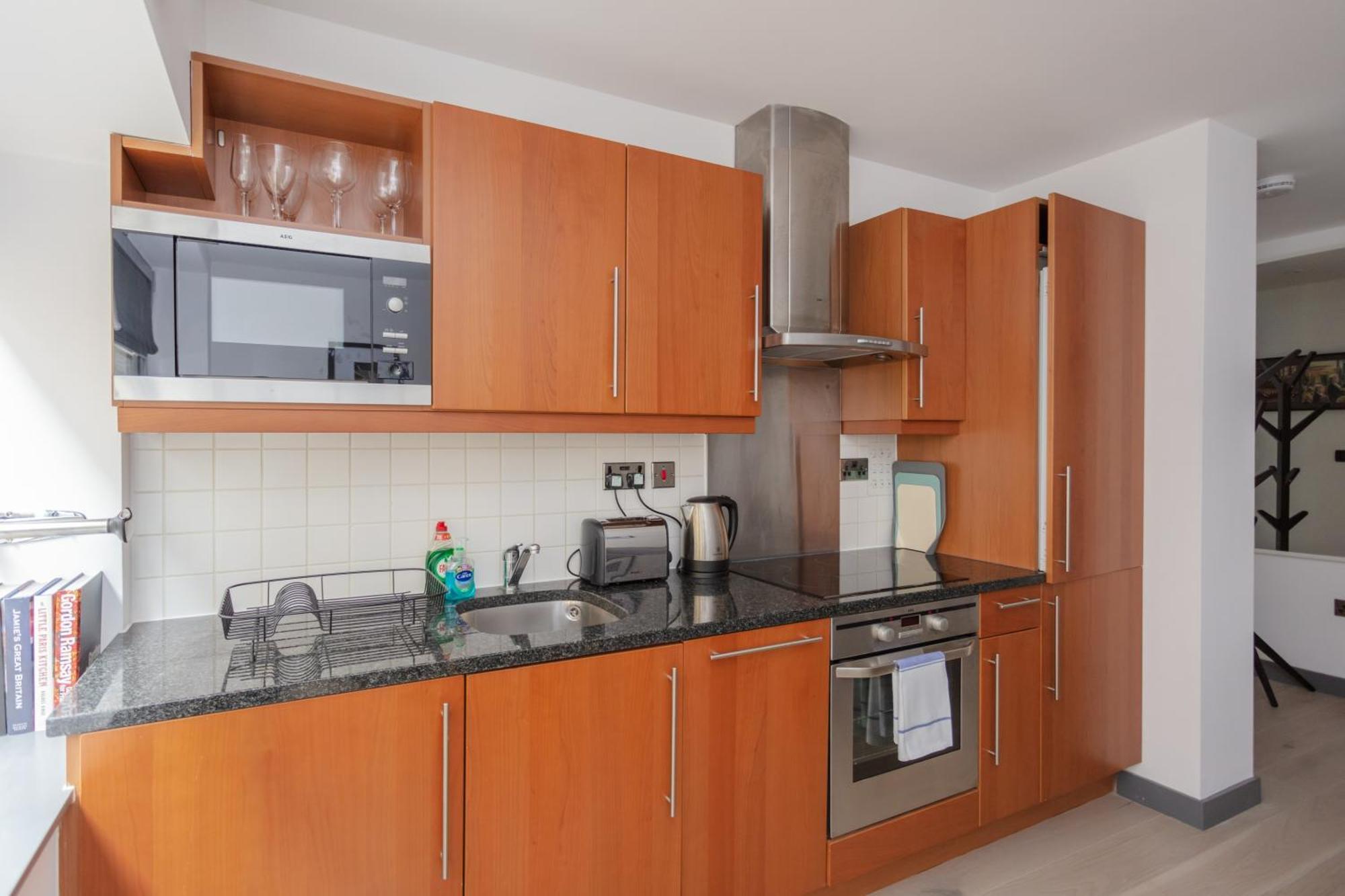 Stylish 1 Bedroom Apartment In Holborn In A Great Location Londra Exterior foto